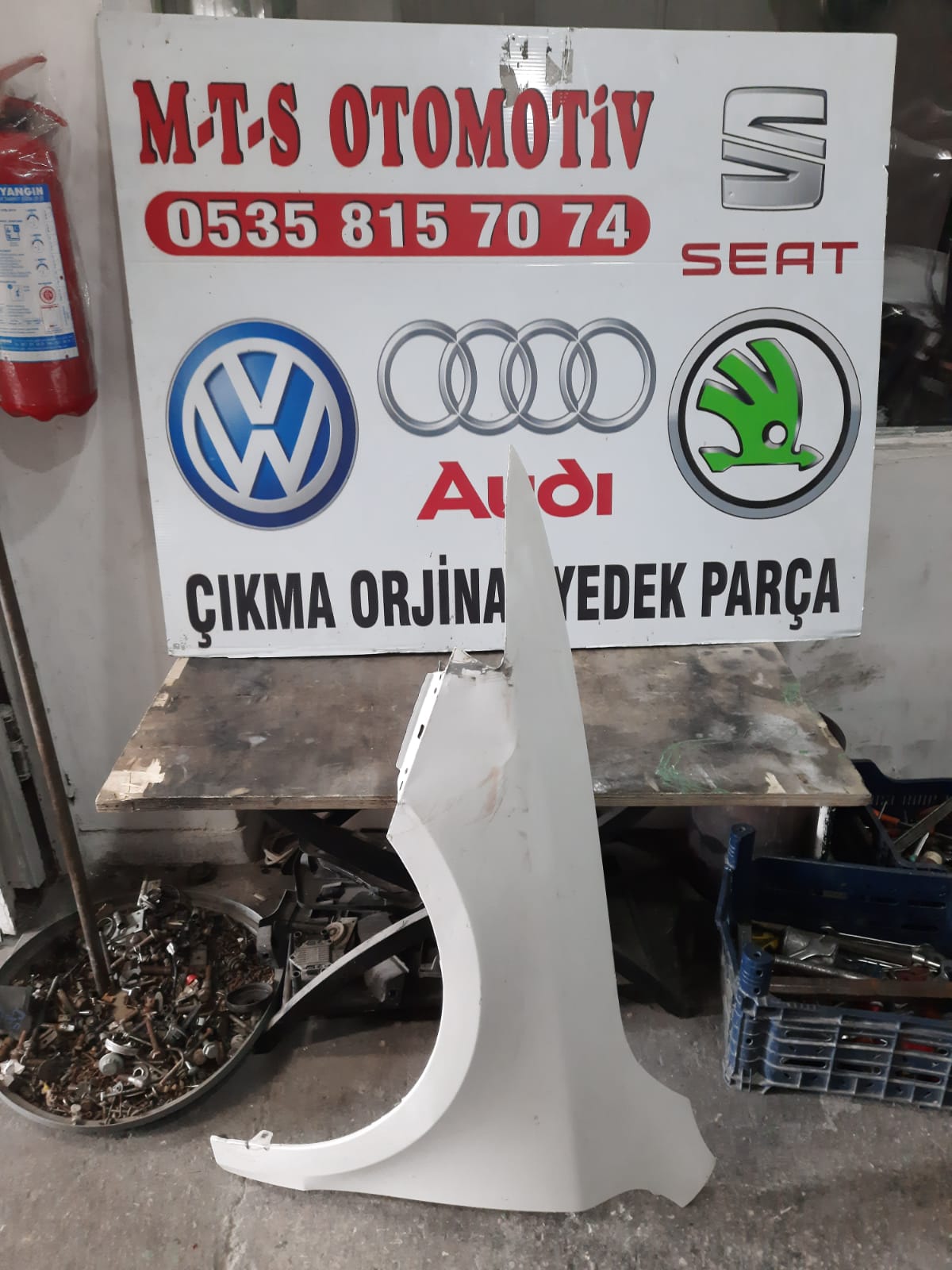 Skoda süperb sol ön çamurluk 2013-2016